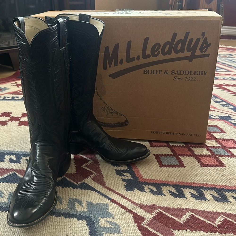 M.L Leddy’s Black Cowboy Boots Women’s sz 7.5 Narrow